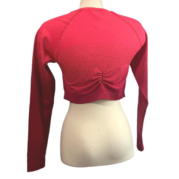 Gymshark NWOT Red Cropped Active Shirt Sz XL Fuschia Red Ruched Back Long Sleeve - Picture 2 of 10